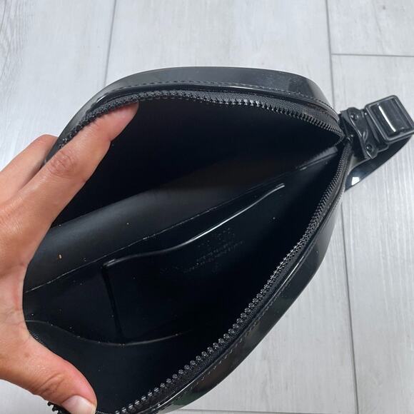 Melissa Black Crossbody Bag - Picture 8 of 9